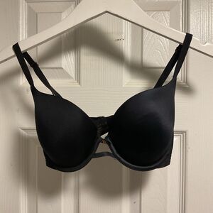 Savage X Fenty black bras sz.32 DD